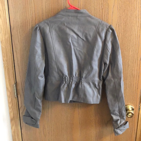 Jacket - Picture 2 of 3